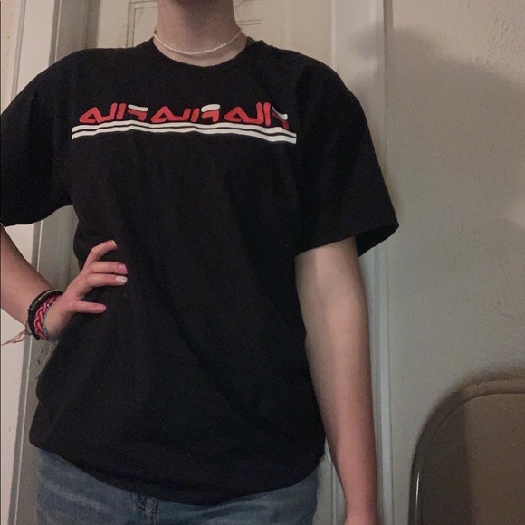 FILA t shirt - Picture 3 of 3